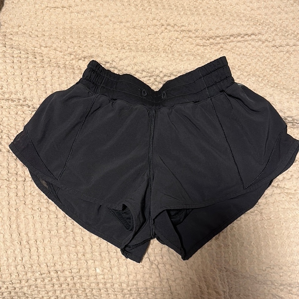 Lululemon Hotty Totty Shorts